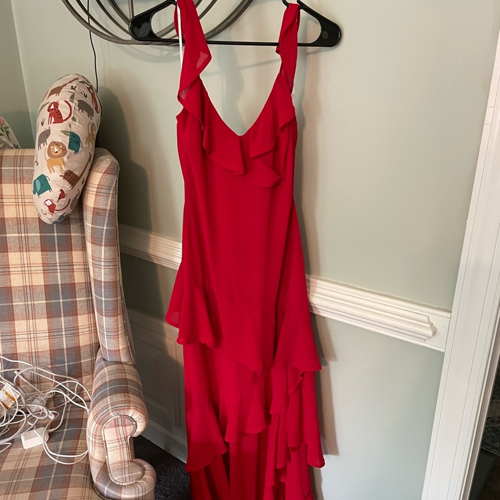 Medium lulus dress never been worn